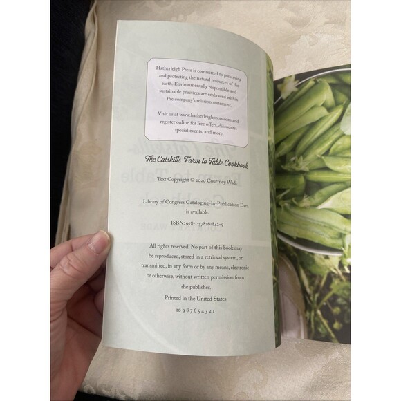 Catskills Farm to Table Cookbook : Over 75 Recipes by Courtney Wade (2020, Trade - Picture 2 of 5